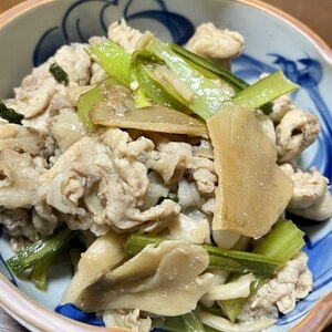 チンゲン菜と豚肉まいたけの焼肉のタレ炒め